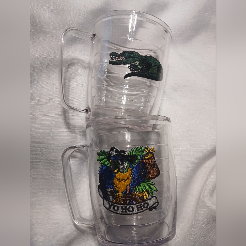2 Tervis Mugs Parrot Pirate & Gator